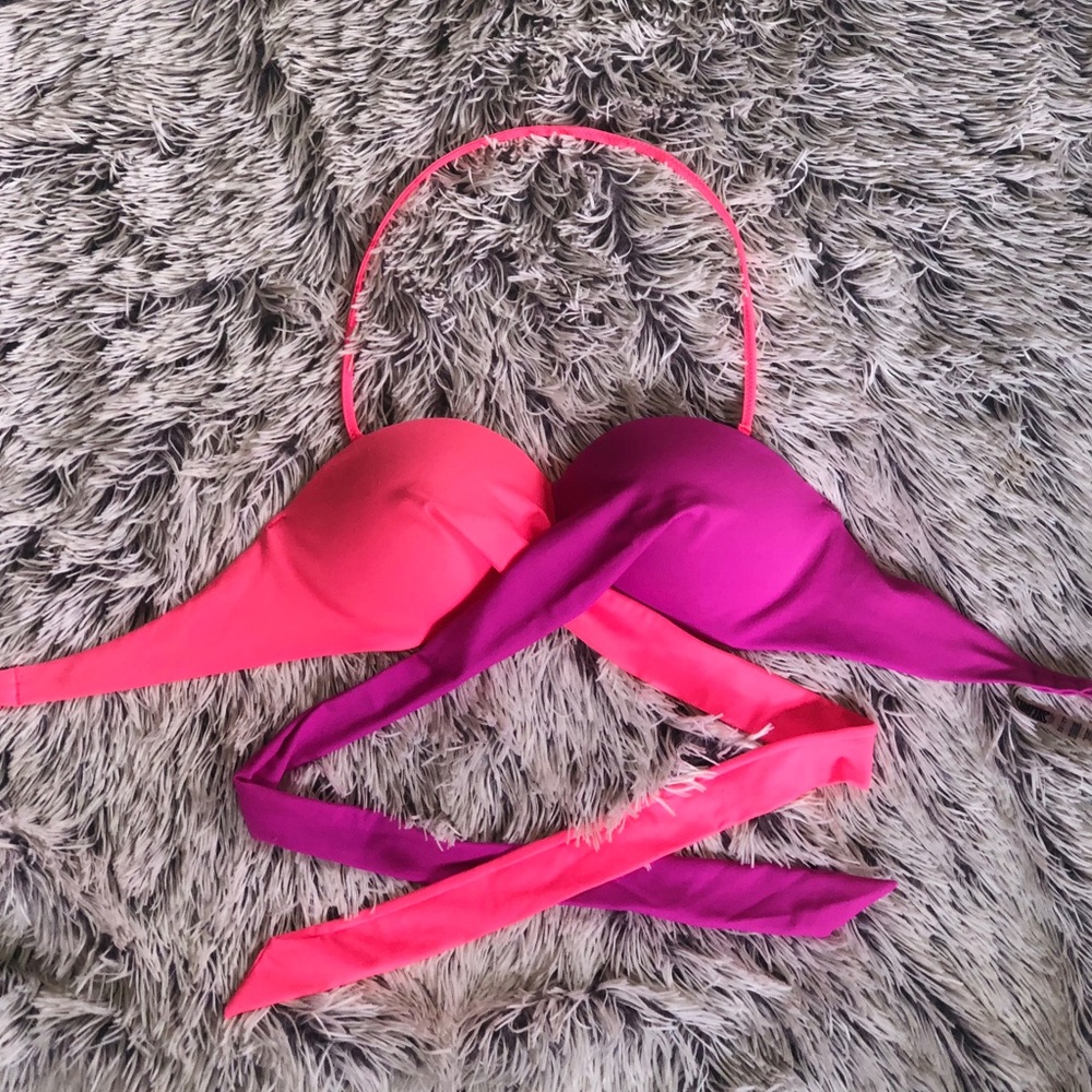 VS PINK BIKINI TOP